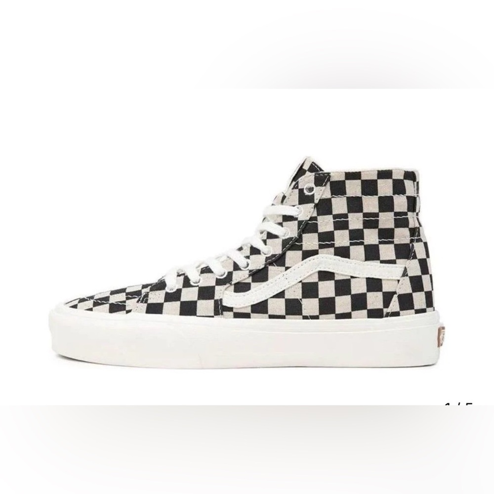 Vans Women's Checkerboard SK8-HI High-Top Sneakers - Black and White